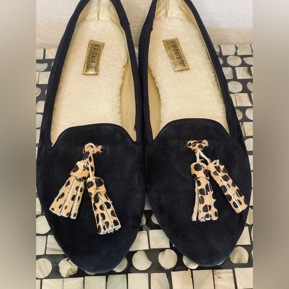 •Birdies•The Lark Slipper•Black Suede•Leopard Tassel•Faux Shearling•Sz 7